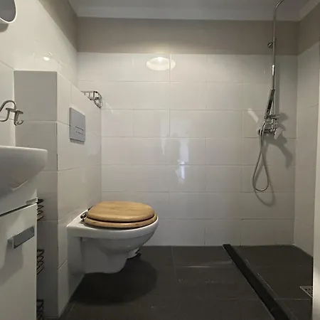 Lägenhet W Redlovie